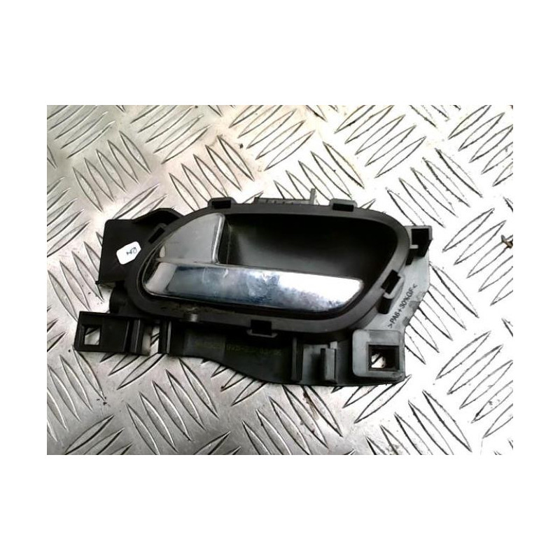Poignee interieur avant gauche PEUGEOT 207 PHASE 1 d’occasion