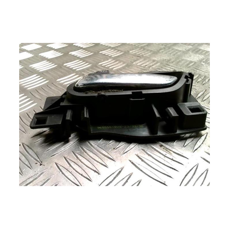 Poignee interieur avant gauche PEUGEOT 207 PHASE 1 d’occasion