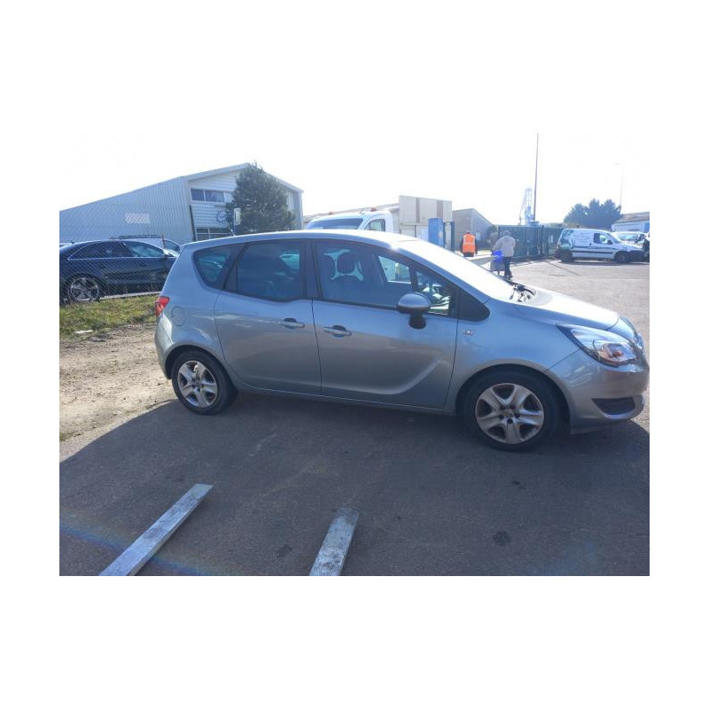 Poignee de maintien avant gauche OPEL MERIVA B PHASE 1 d’occasion