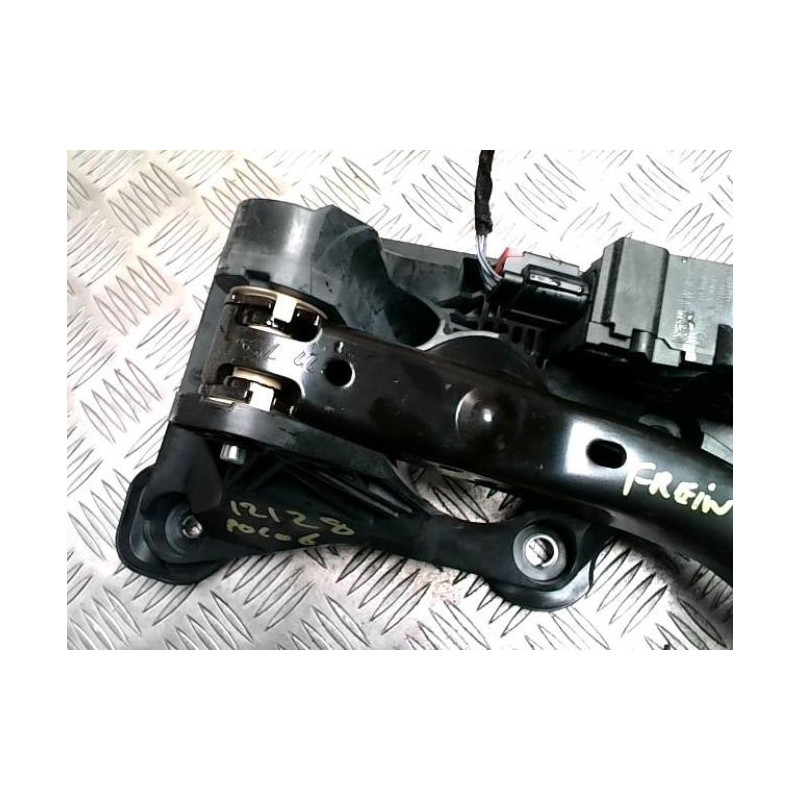 Pedalier VOLKSWAGEN POLO 6 PHASE 1 d’occasion