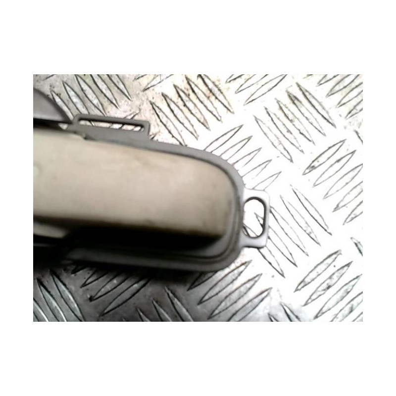 Poignee interieur avant droit NISSAN MICRA 3 PHASE 1 d’occasion