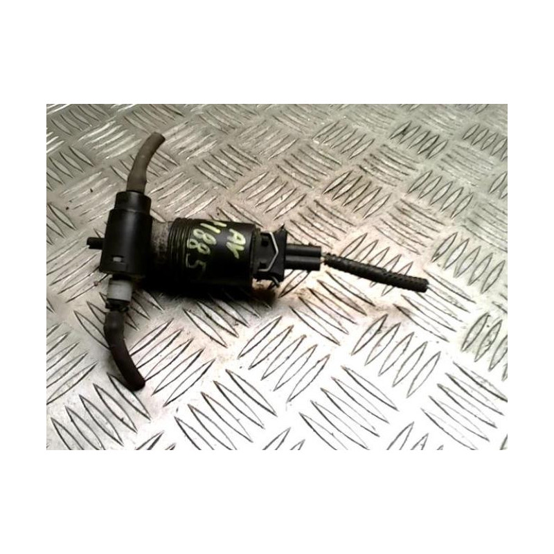 Pompe lave glace avant NISSAN MICRA 3 PHASE 1 d’occasion