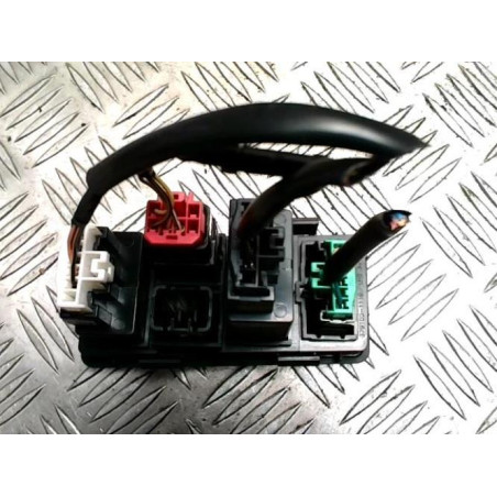 Commande de reglage hauteur de phare KIA VENGA PHASE 1 d’occasion