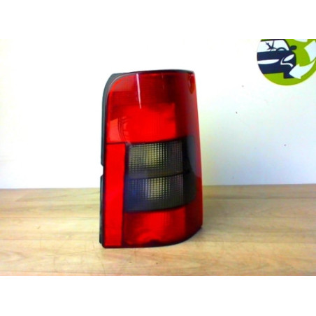 Feu arriere principal droit (feux) CITROEN BERLINGO 1 PHASE 1 d’occasion