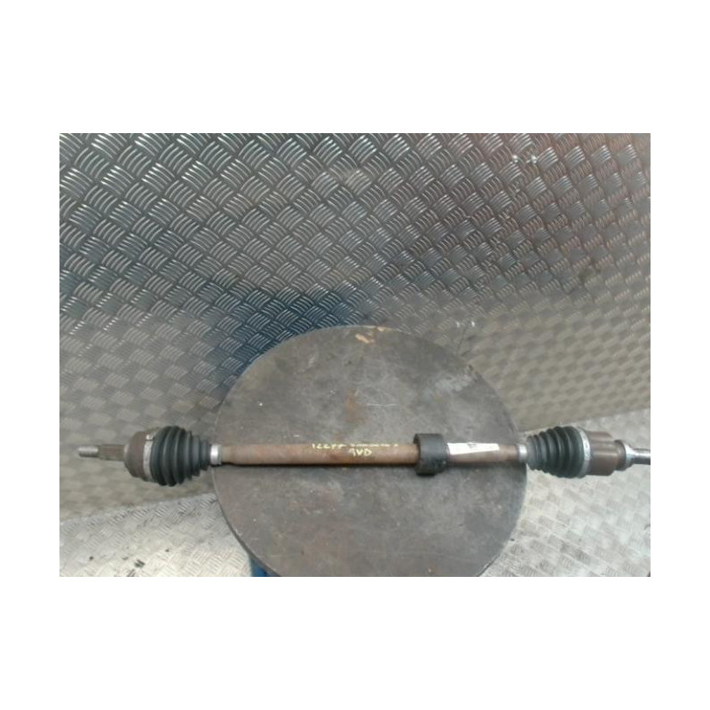 Cardan droit (transmission) DACIA SANDERO 3 STEPWAY d’occasion