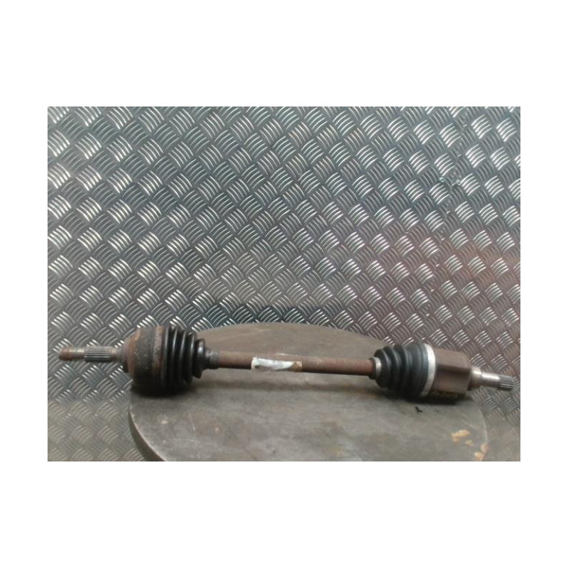 Cardan gauche (transmission) PEUGEOT 207 PHASE 1 d’occasion