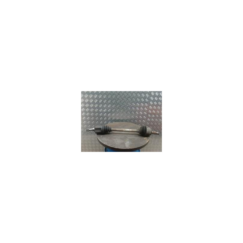 Cardan gauche (transmission) PEUGEOT 207 PHASE 2 d’occasion
