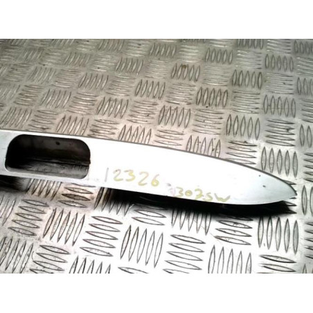 Baguette de coffre PEUGEOT 307 PHASE 2 BREAK d’occasion
