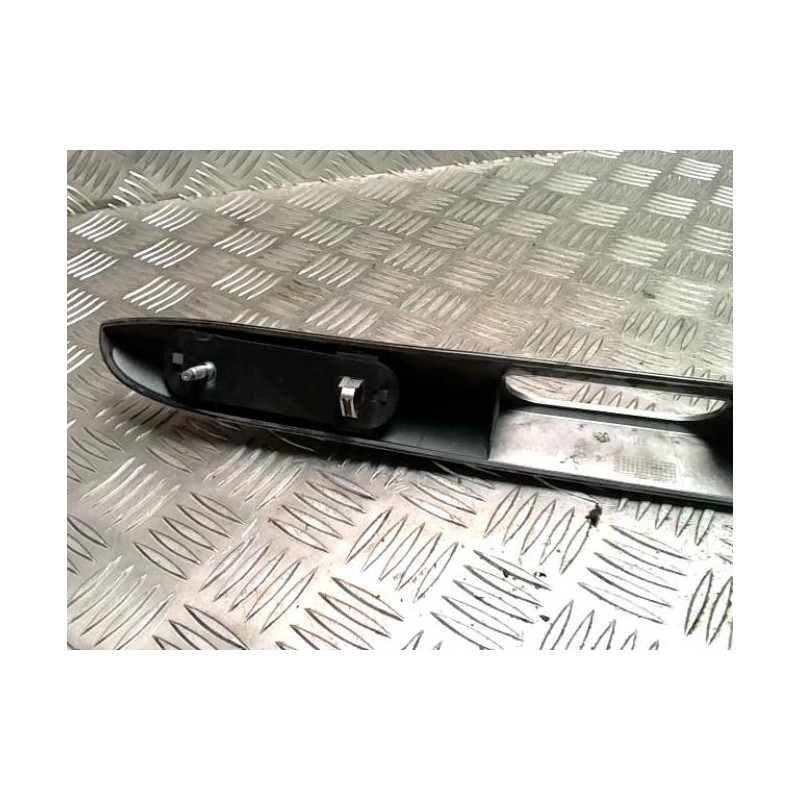 Baguette de coffre PEUGEOT 307 PHASE 2 BREAK d’occasion