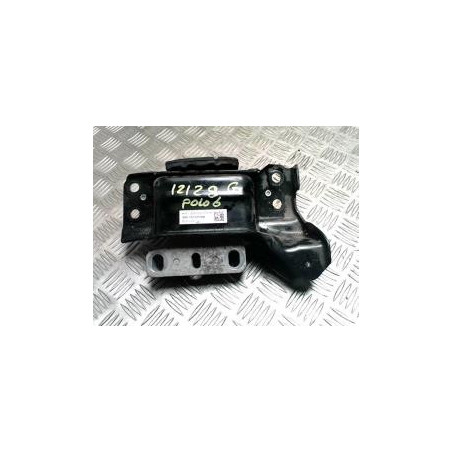 Support moteur gauche VOLKSWAGEN POLO 6 PHASE 1 d’occasion