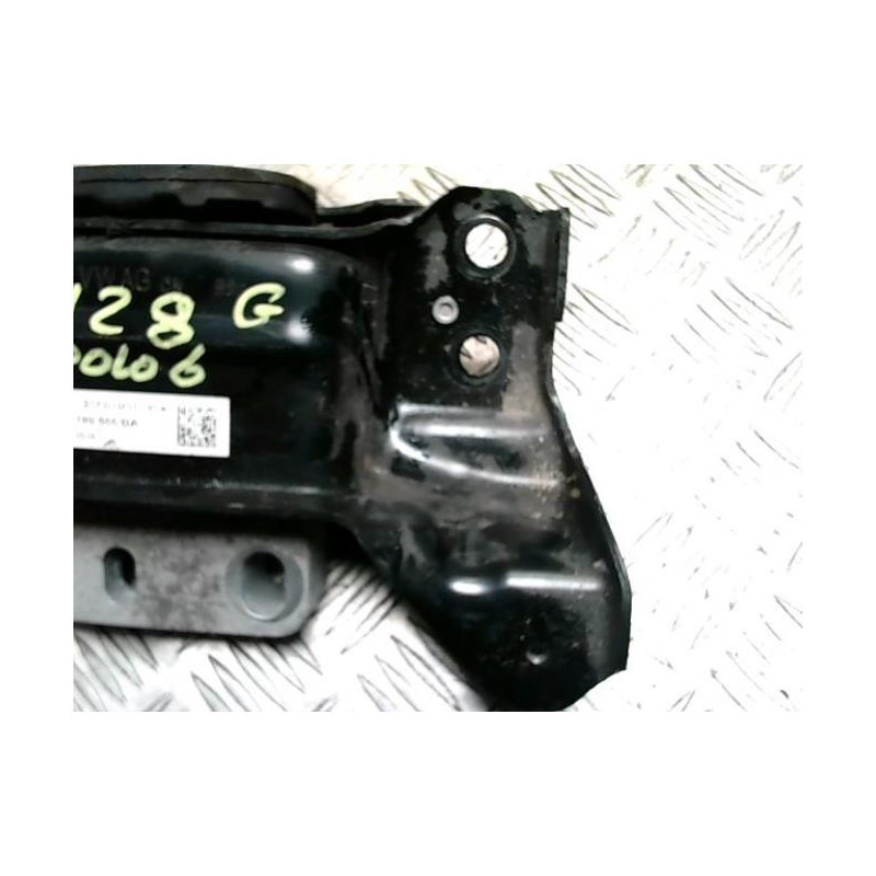 Support moteur gauche VOLKSWAGEN POLO 6 PHASE 1 d’occasion