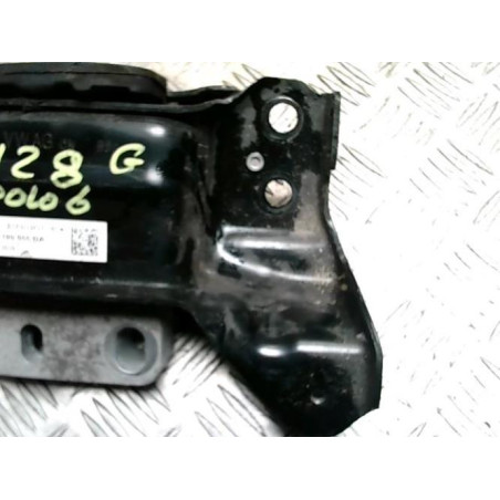 Support moteur gauche VOLKSWAGEN POLO 6 PHASE 1 d’occasion
