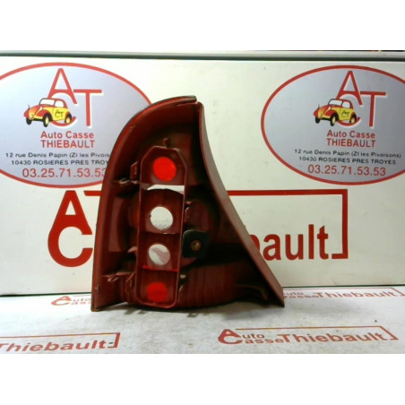 Feu arriere principal droit (feux) RENAULT CLIO II PHASE 2 d’occasion