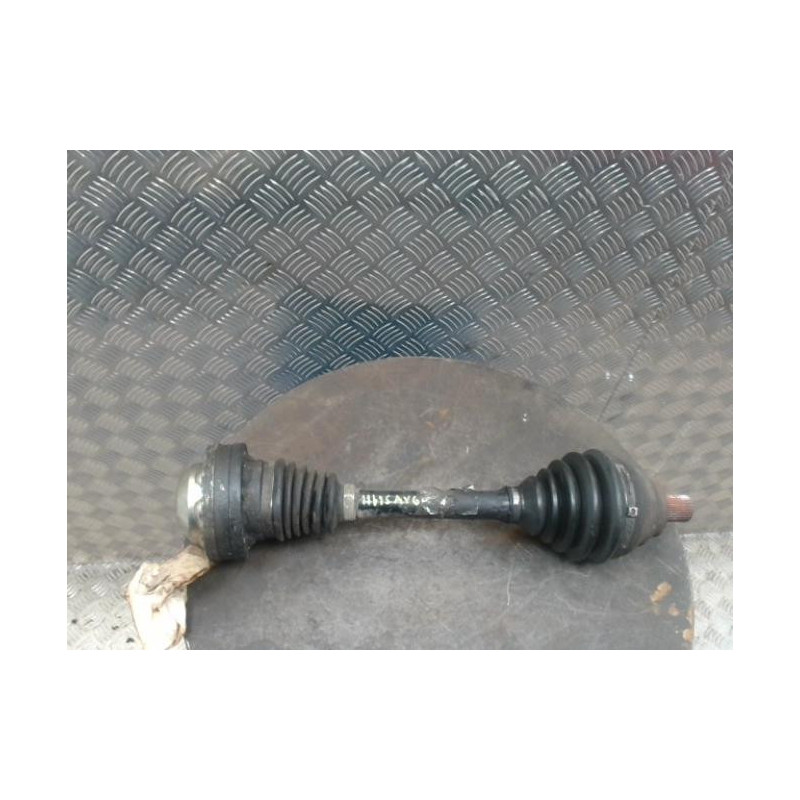 Cardan gauche (transmission) AUDI Q3 1 PHASE 1 d’occasion