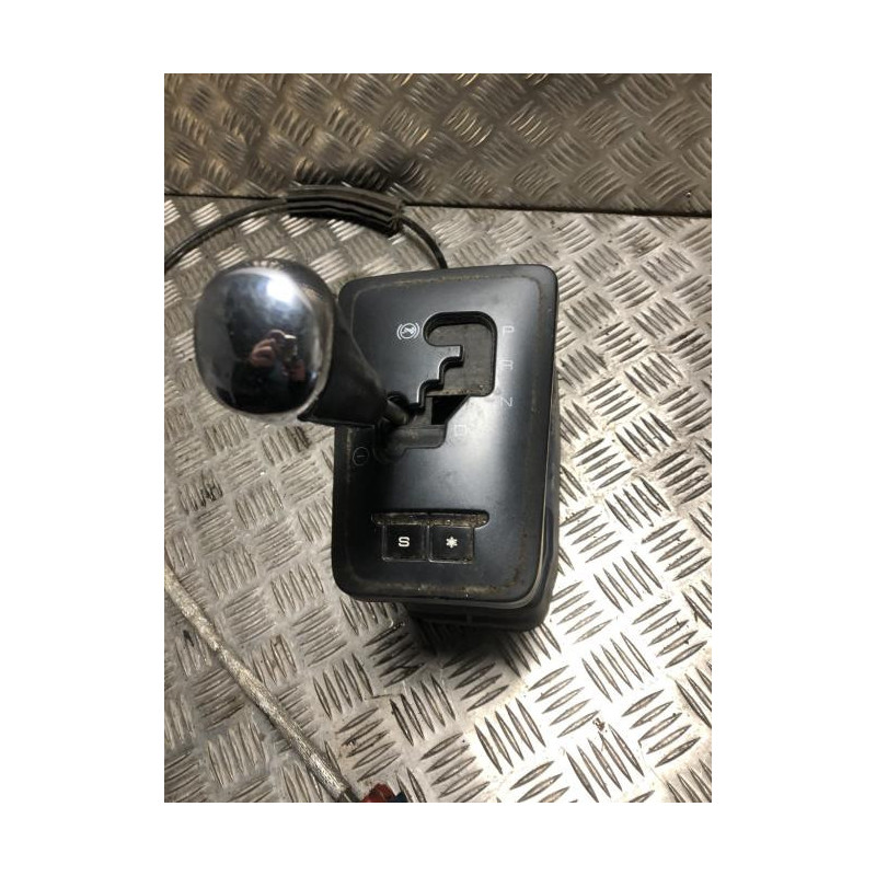 Levier de vitesses PEUGEOT 407 COUPE d’occasion
