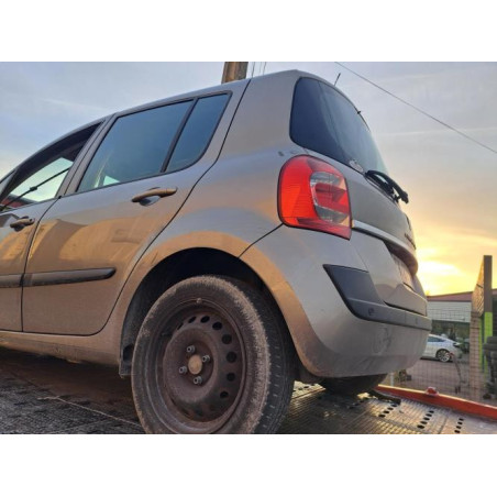 Vitre avant droit RENAULT MODUS PHASE 1 d’occasion