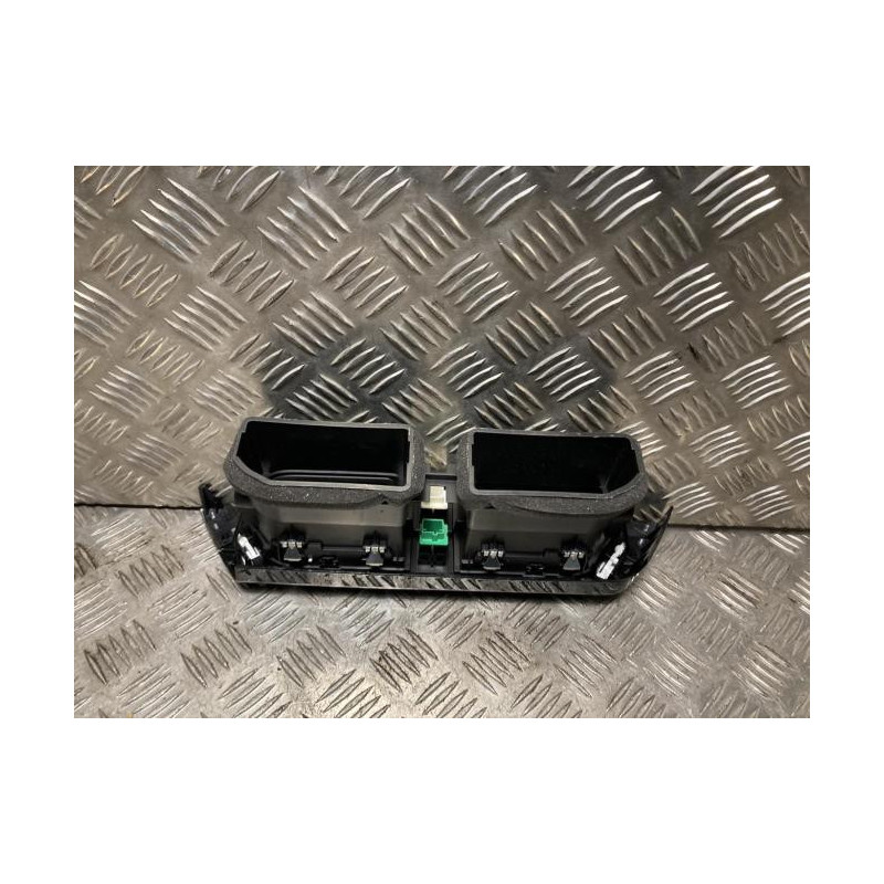 Aerateur tableau de bord CITROEN C4 3 d’occasion