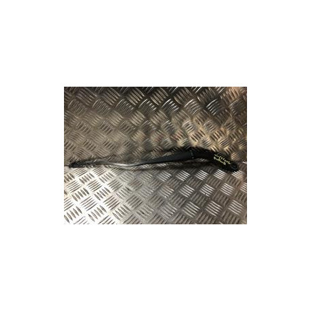 Bras essuie glace avant gauche DACIA DUSTER 2 PHASE 1 d’occasion