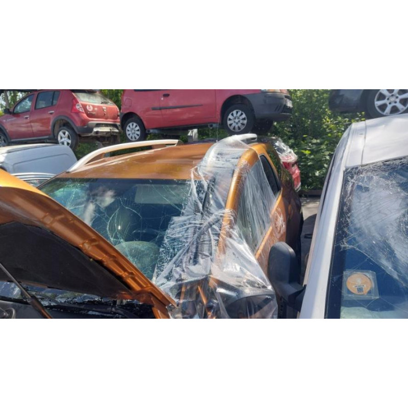 Bras essuie glace avant gauche DACIA DUSTER 2 PHASE 1 d’occasion