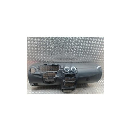 Tableau de bord DACIA SANDERO 1 d’occasion