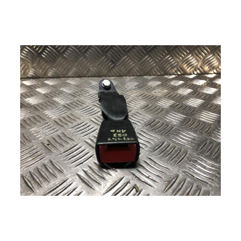 Attache ceinture arriere droit CITROEN DS3 PHASE 1 d’occasion