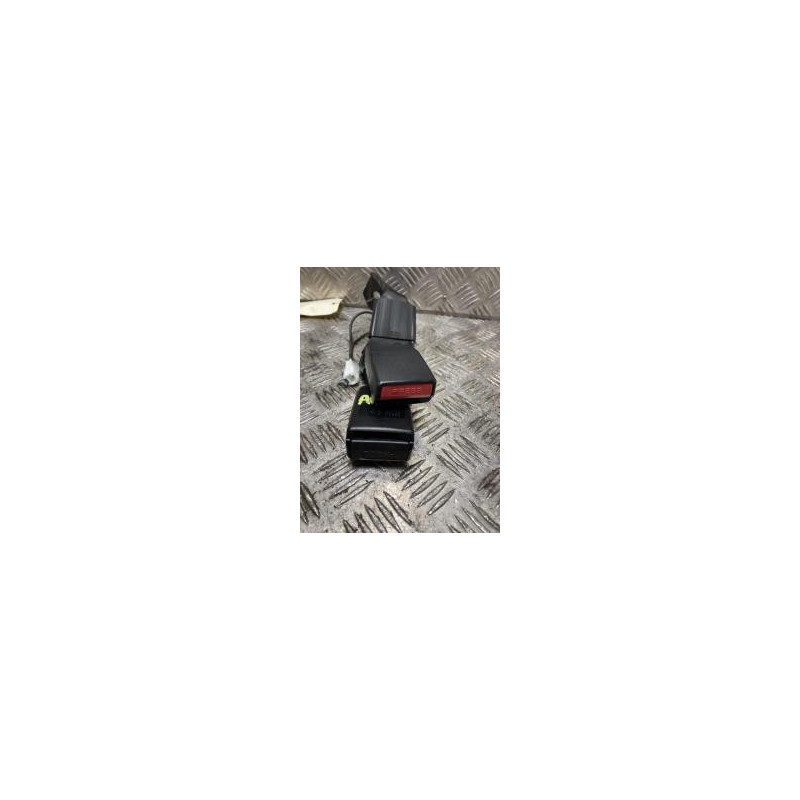 Attache ceinture arriere droit NISSAN QASHQAI 1 PHASE 2 d’occasion