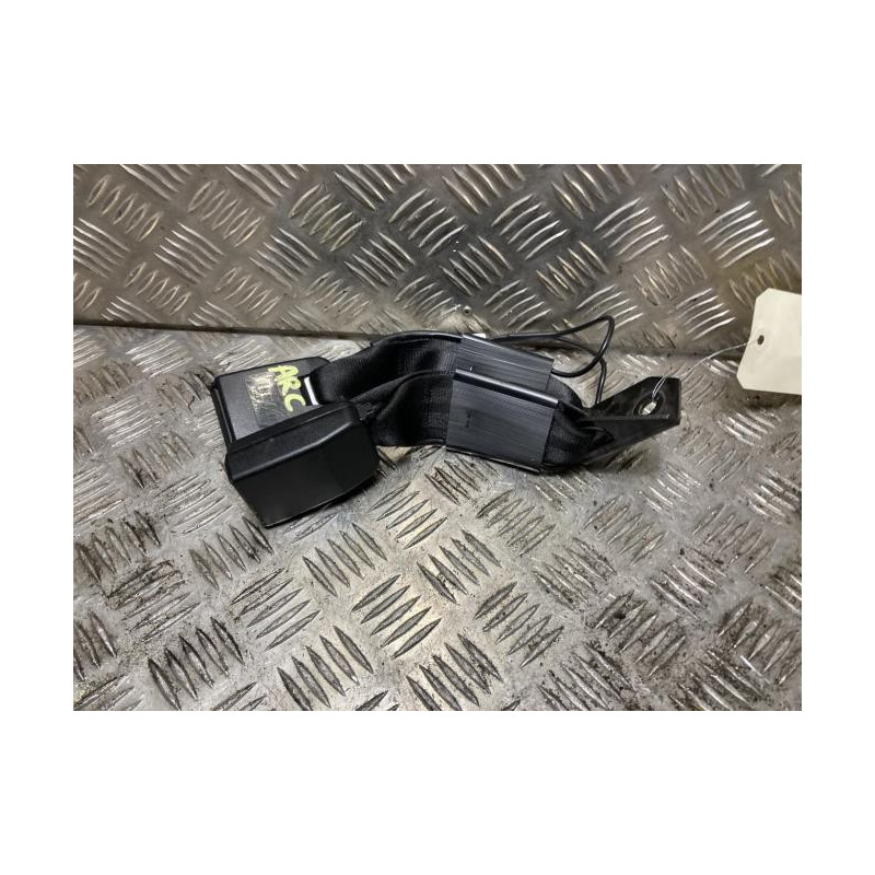 Attache ceinture arriere droit NISSAN QASHQAI 1 PHASE 2 d’occasion