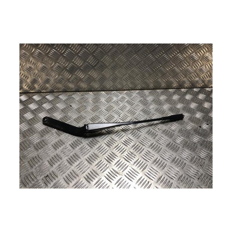 Bras essuie glace avant gauche BMW SERIE 1 E82 COUPE d’occasion