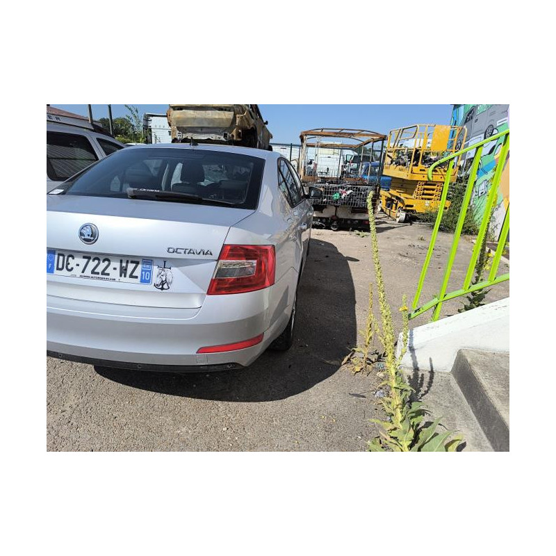 Amortisseur arriere droit SKODA OCTAVIA 3 PHASE 1 d’occasion