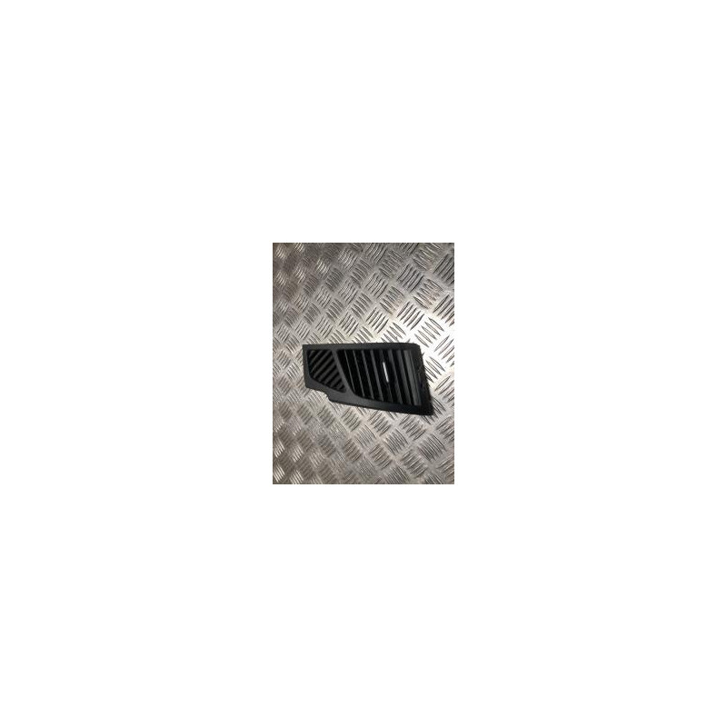Aerateur tableau de bord avant gauche BMW SERIE 1 E82 COUPE d’occasion