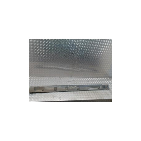 Bas de caisse gauche DACIA SANDERO 1 d’occasion