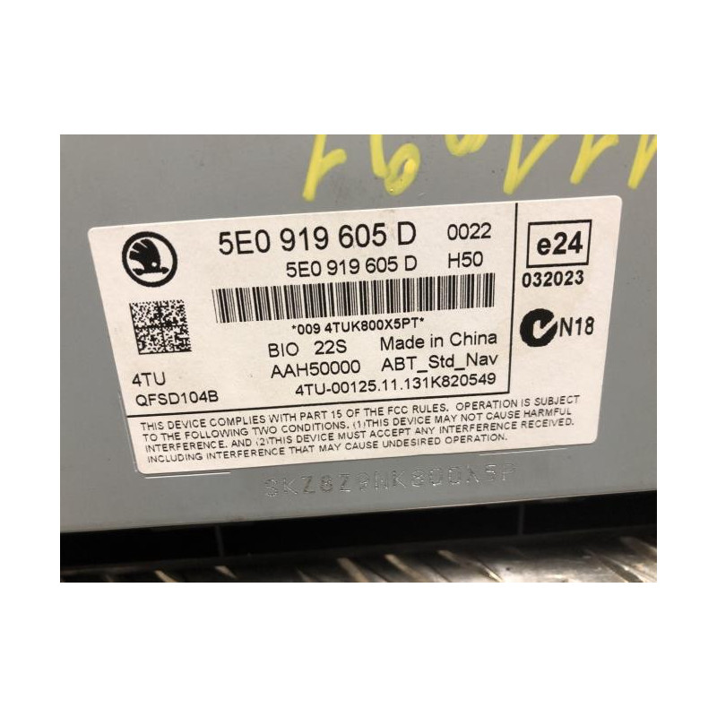 Ecran GPS SKODA OCTAVIA 3 PHASE 1 d’occasion