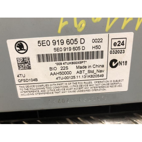 Ecran GPS SKODA OCTAVIA 3 PHASE 1 d’occasion