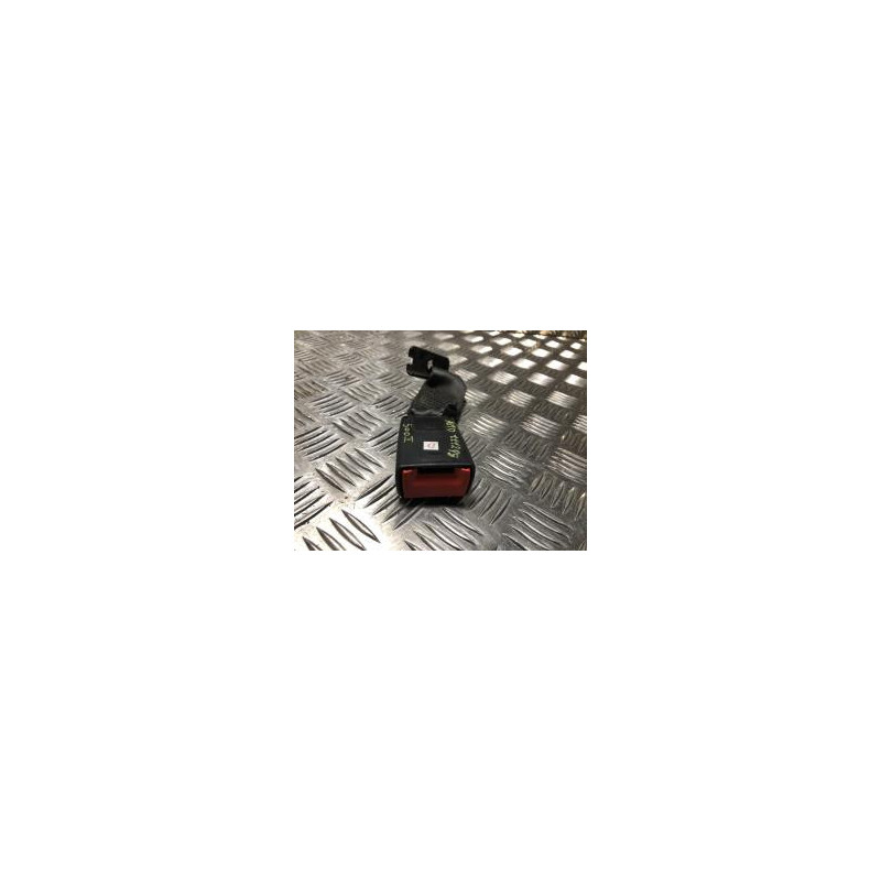 Attache ceinture arriere droit FIAT 500 2 PHASE 2 d’occasion