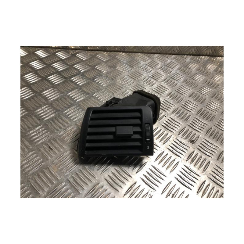 Aerateur tableau de bord avant gauche BMW SERIE 3 E46 COUPE PHASE 1 d’occasion