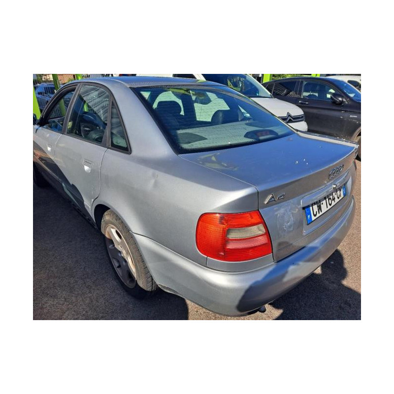 Bras essuie glace avant gauche AUDI A4 1 PHASE 1 d’occasion