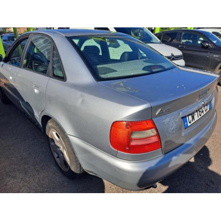 Bras essuie glace avant gauche AUDI A4 1 PHASE 1 d’occasion