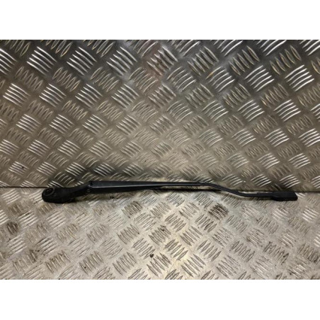Bras essuie glace avant gauche DACIA SANDERO 3 d’occasion