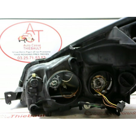 Optique avant principal droit (feux)(phare) RENAULT ESPACE IV PHASE 1 d’occasion