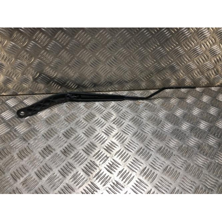 Bras essuie glace avant gauche RENAULT MEGANE 4 PHASE 1 d’occasion