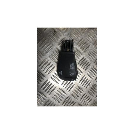 Commande autoradio DACIA DUSTER 2 PHASE 1 d’occasion