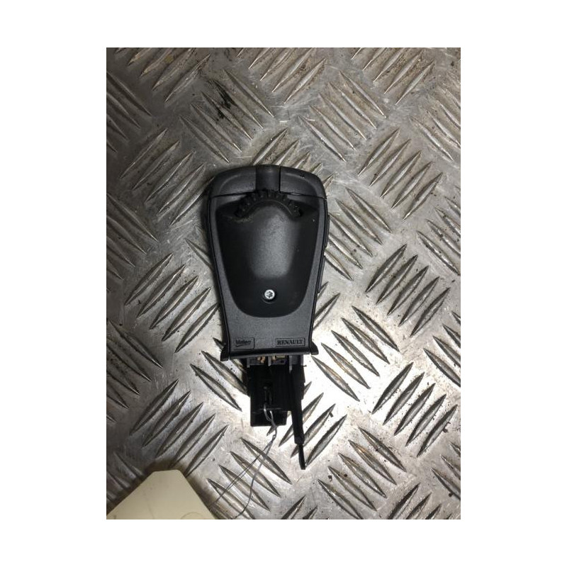 Commande autoradio DACIA DUSTER 2 PHASE 1 d’occasion