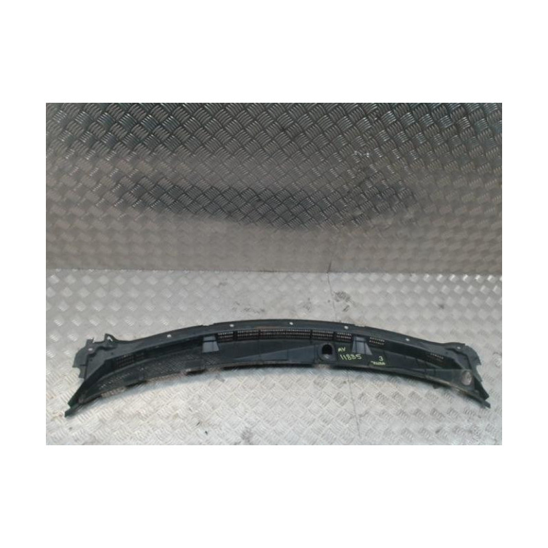Baie de pare brise NISSAN MICRA 3 PHASE 1 d’occasion