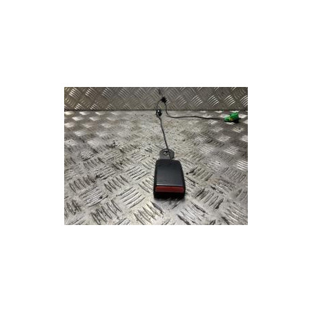 Attache ceinture avant gauche DACIA SANDERO 2 PHASE 1 d’occasion