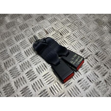 Attache ceinture arriere droit DACIA SANDERO 2 PHASE 1 d’occasion