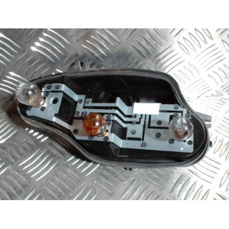 Platine feu arriere droit CITROEN C3 2 PHASE 1 d’occasion