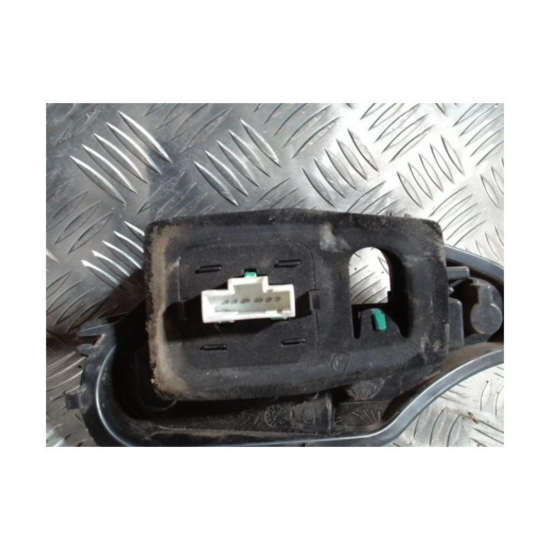 Platine feu arriere droit CITROEN C3 2 PHASE 1 d’occasion