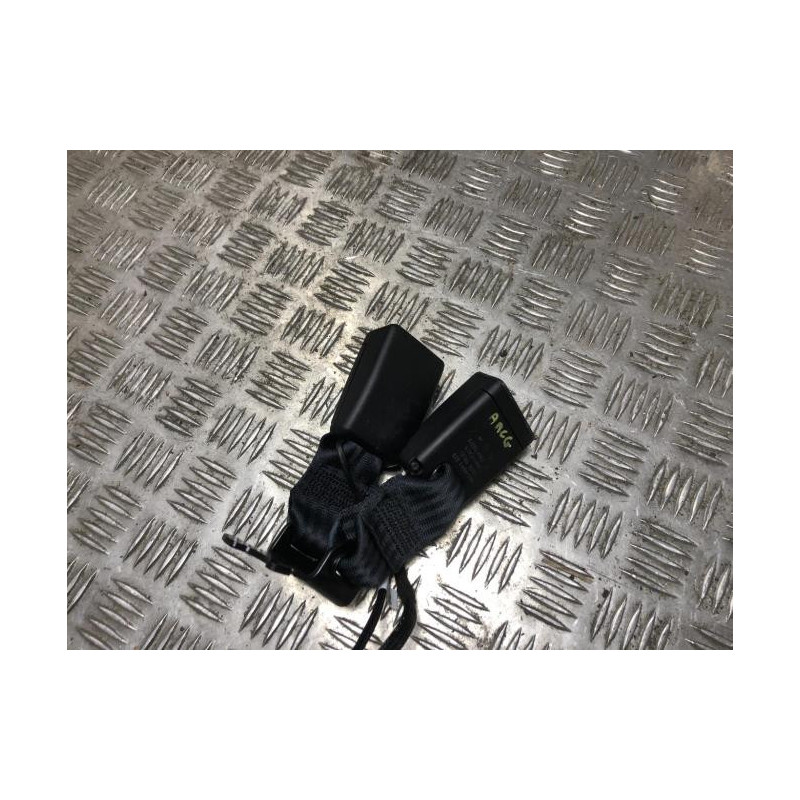 Attache ceinture arriere gauche RENAULT CAPTUR 2 d’occasion