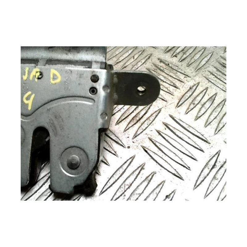 Serrure de coffre OPEL CORSA D PHASE 1 d’occasion