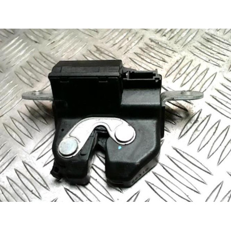 Serrure de coffre OPEL CORSA D PHASE 1 d’occasion